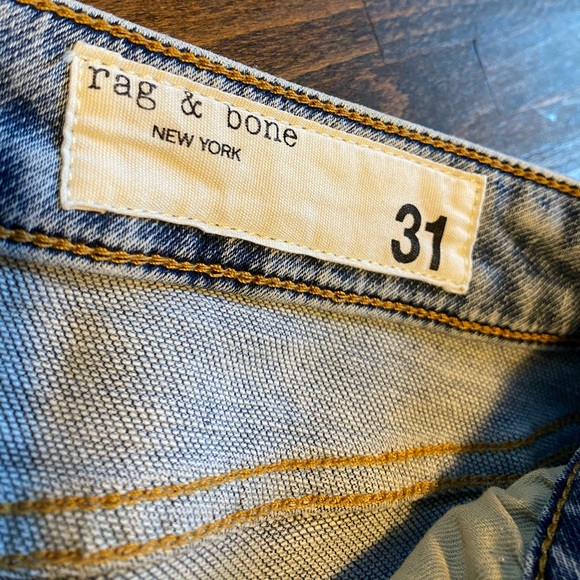 Rag & Bone Dre Low-Rise Slim Boyfriend Denim Jeans Size 31x30 Raw Hem Distressed - Picture 5 of 13